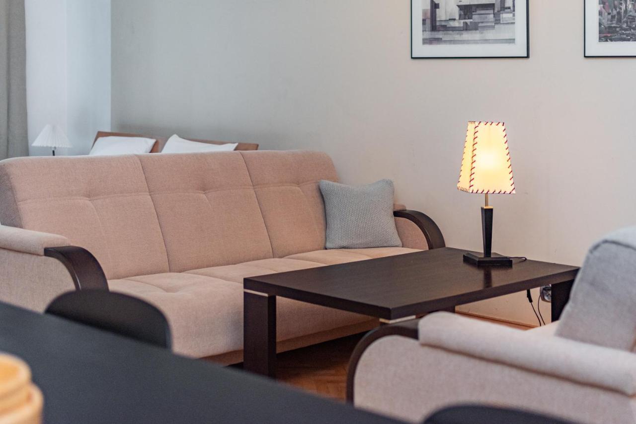 Appartamento Apartament Wilcza By Your Freedom Varsavia Esterno foto