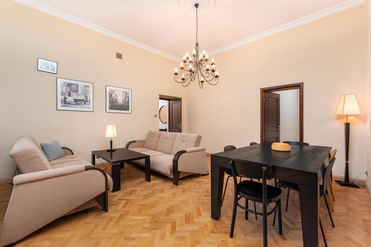 Appartamento Apartament Wilcza By Your Freedom Varsavia Esterno foto